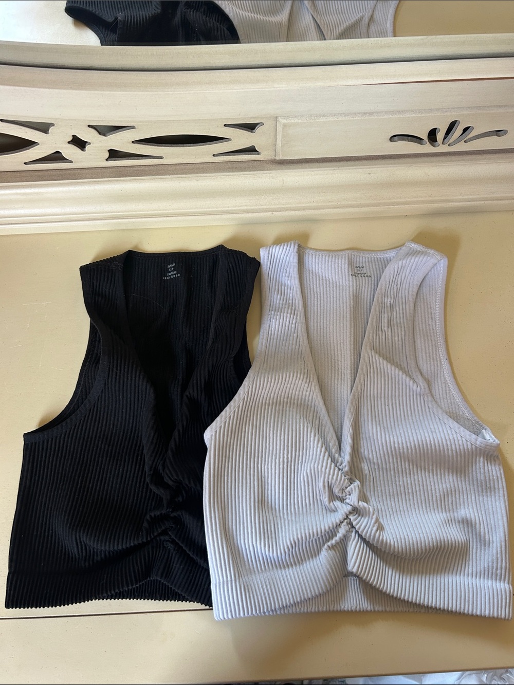 aerie Ribbed Twist-Front Tank Top - White & Black